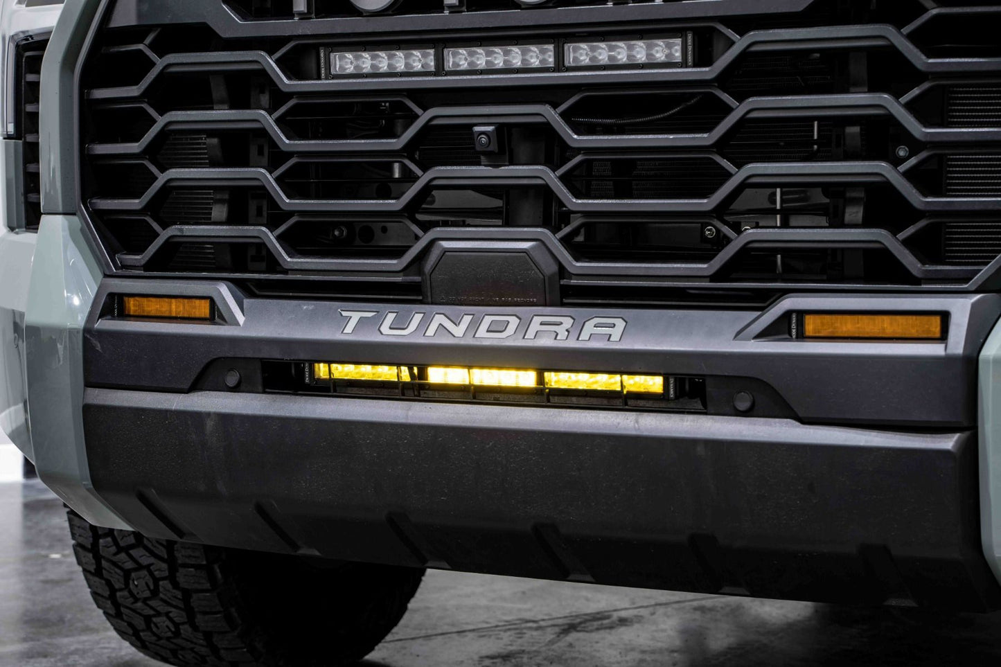 Diode Dynamics Stealth Bumper Light Bar Kit for 2022+ Tundra