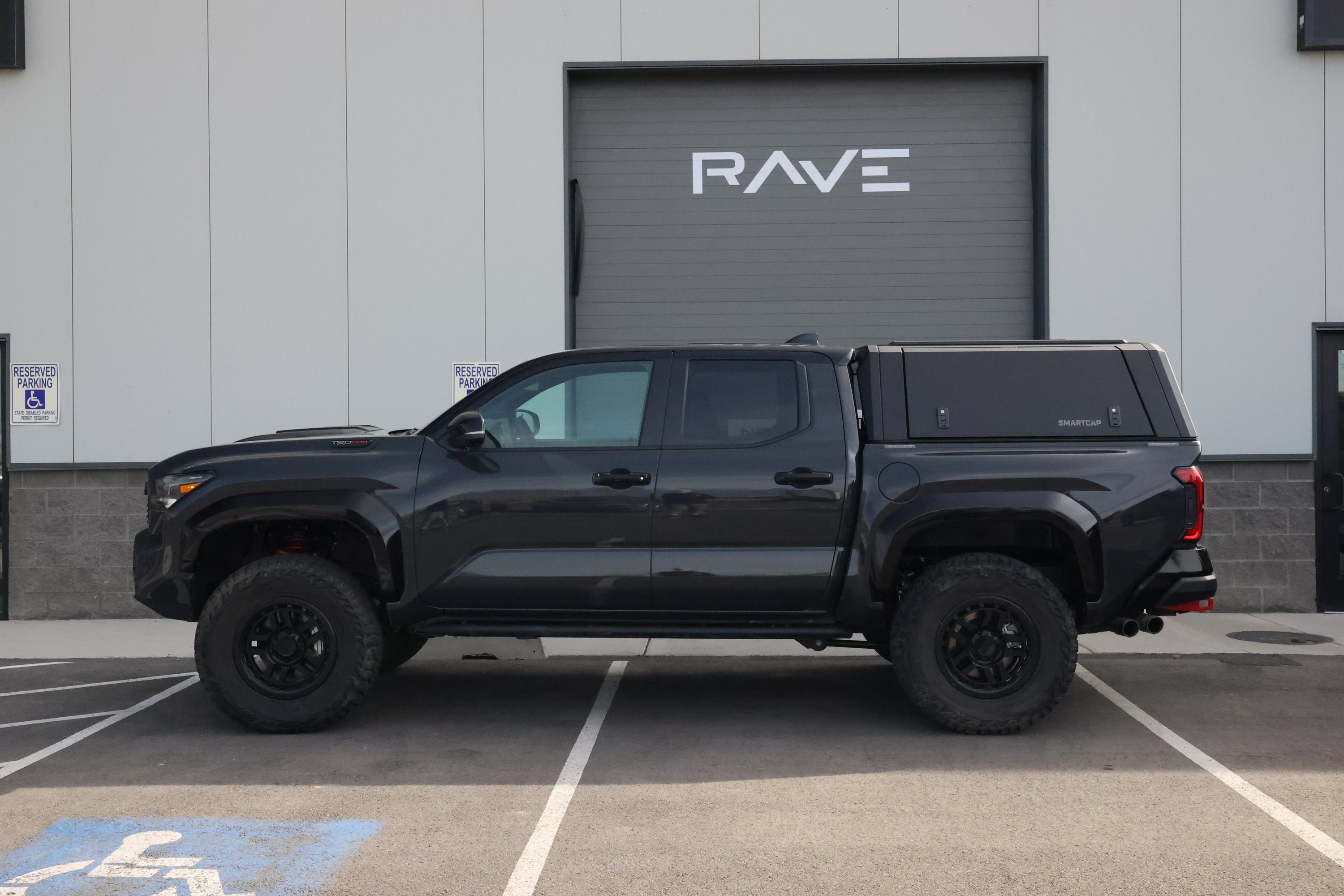 Smart Cap EVOa Adventure for 2024+ Tacoma