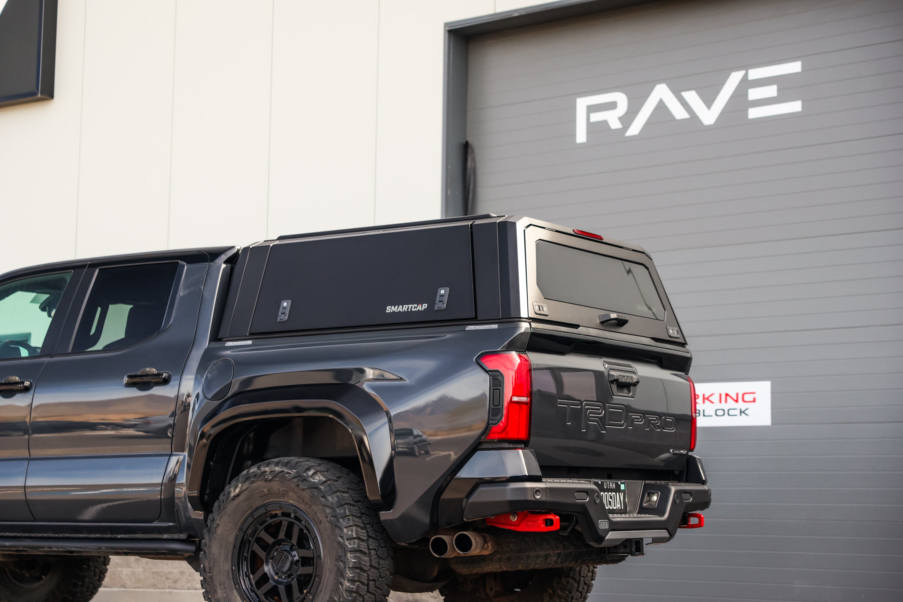 Smart Cap EVOa Adventure for 2024+ Tacoma