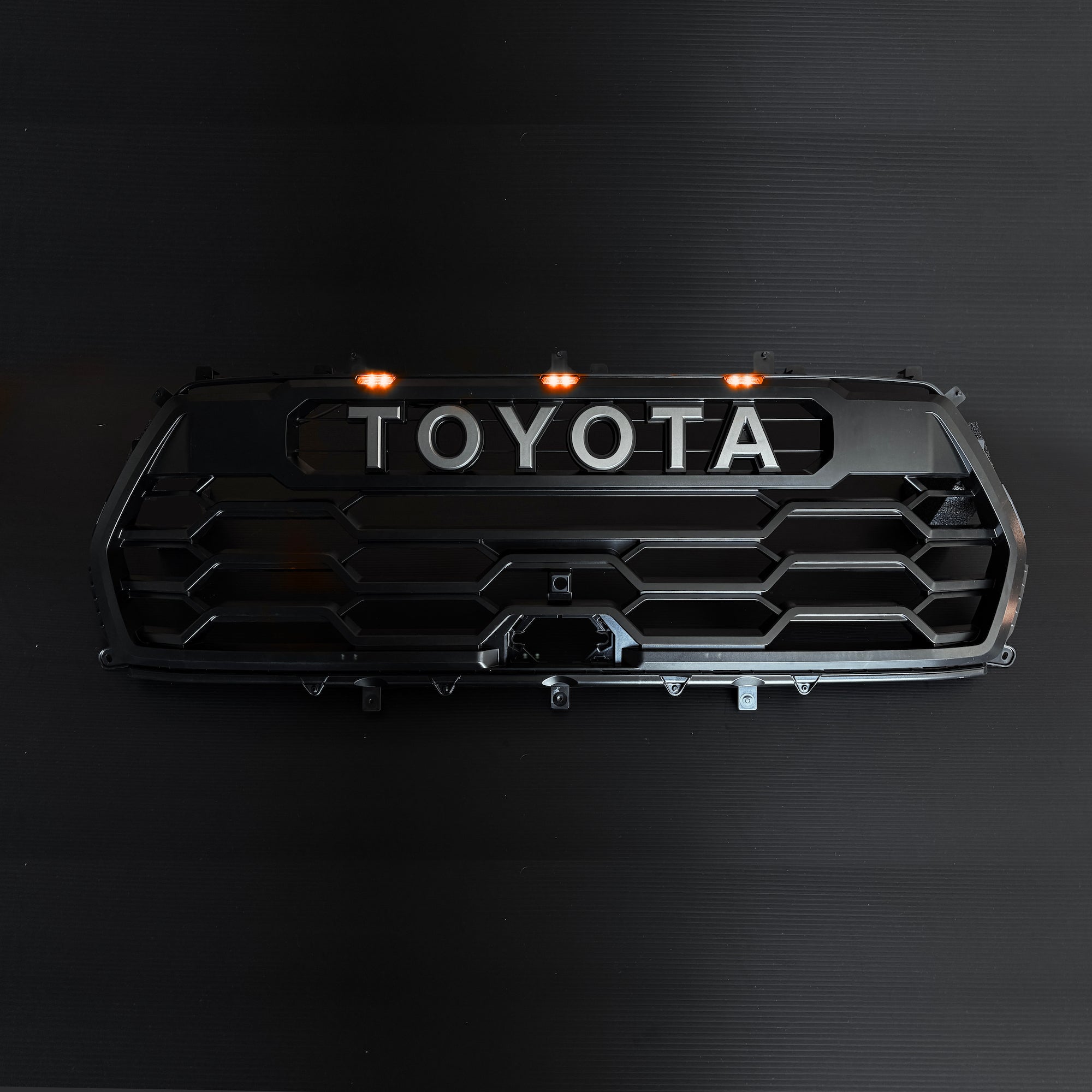 OEM Tundra Pro Grille + Elite Series Marker Lights