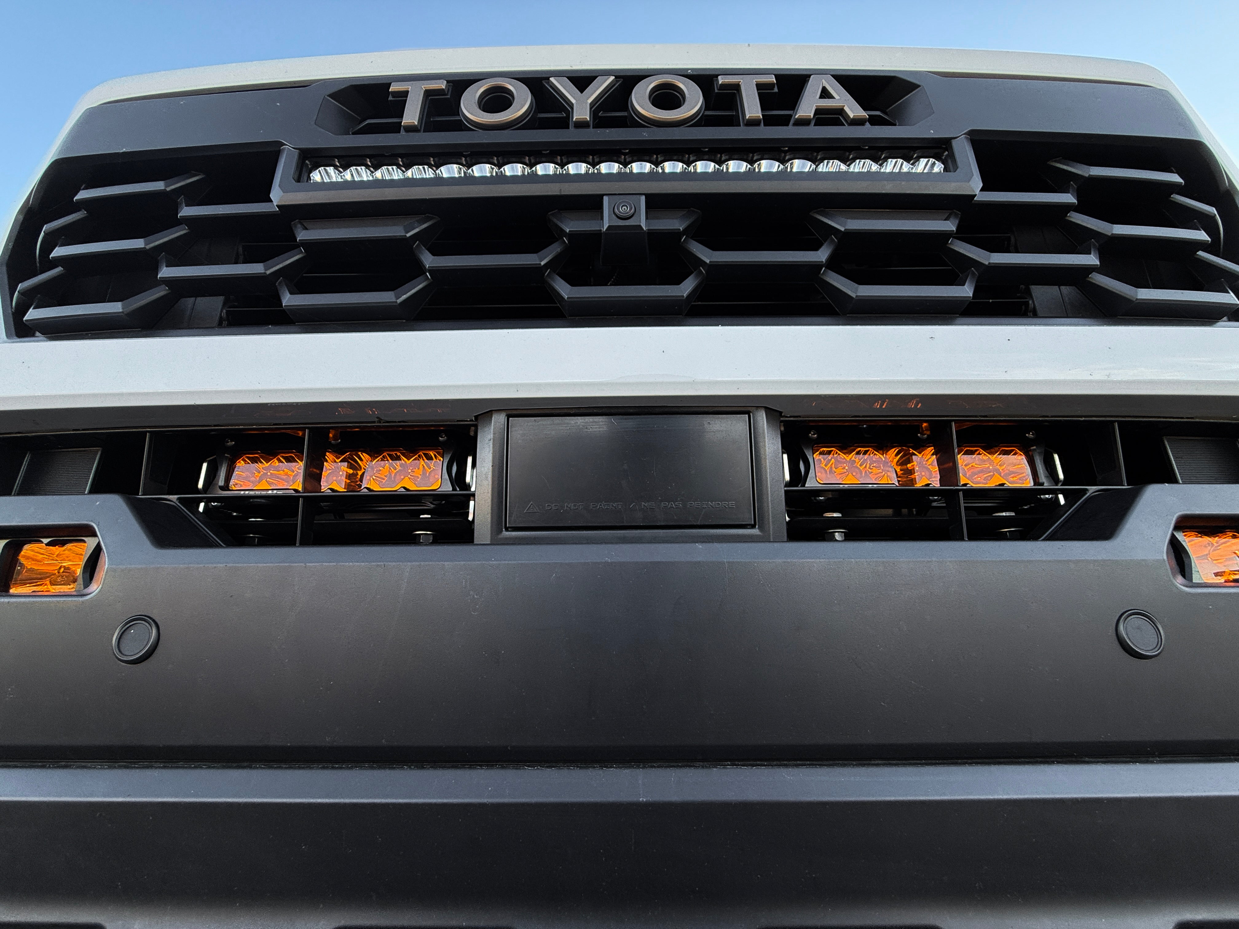 Heretic Dual 6" Behind the Bumper Light Bar Kit