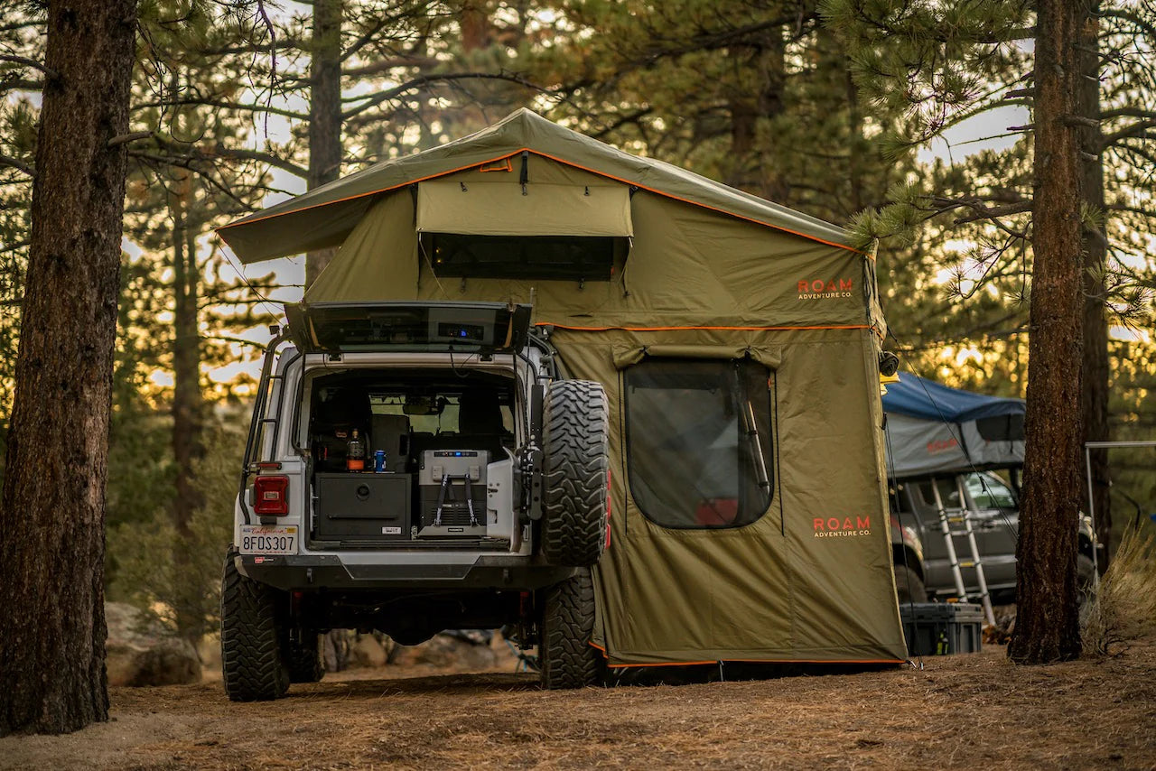 ROAM Vagabond XL Rooftop Tent