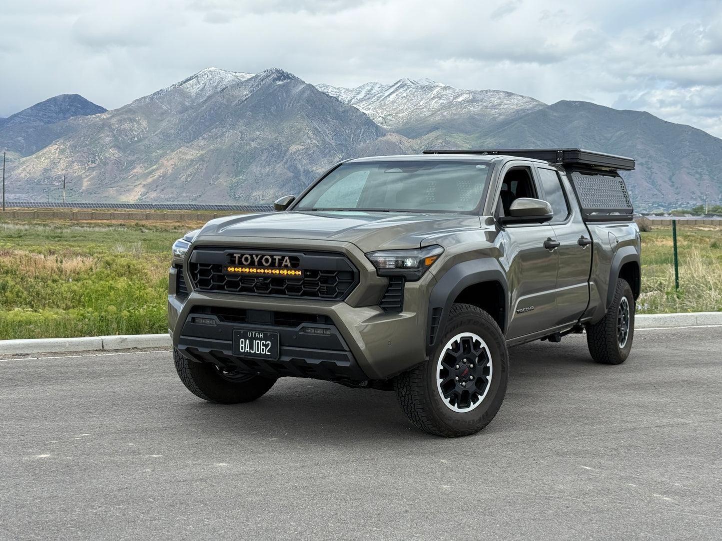 RC 20" Light Bar with Amber DRL for 2024+ Tacoma Pro Grille