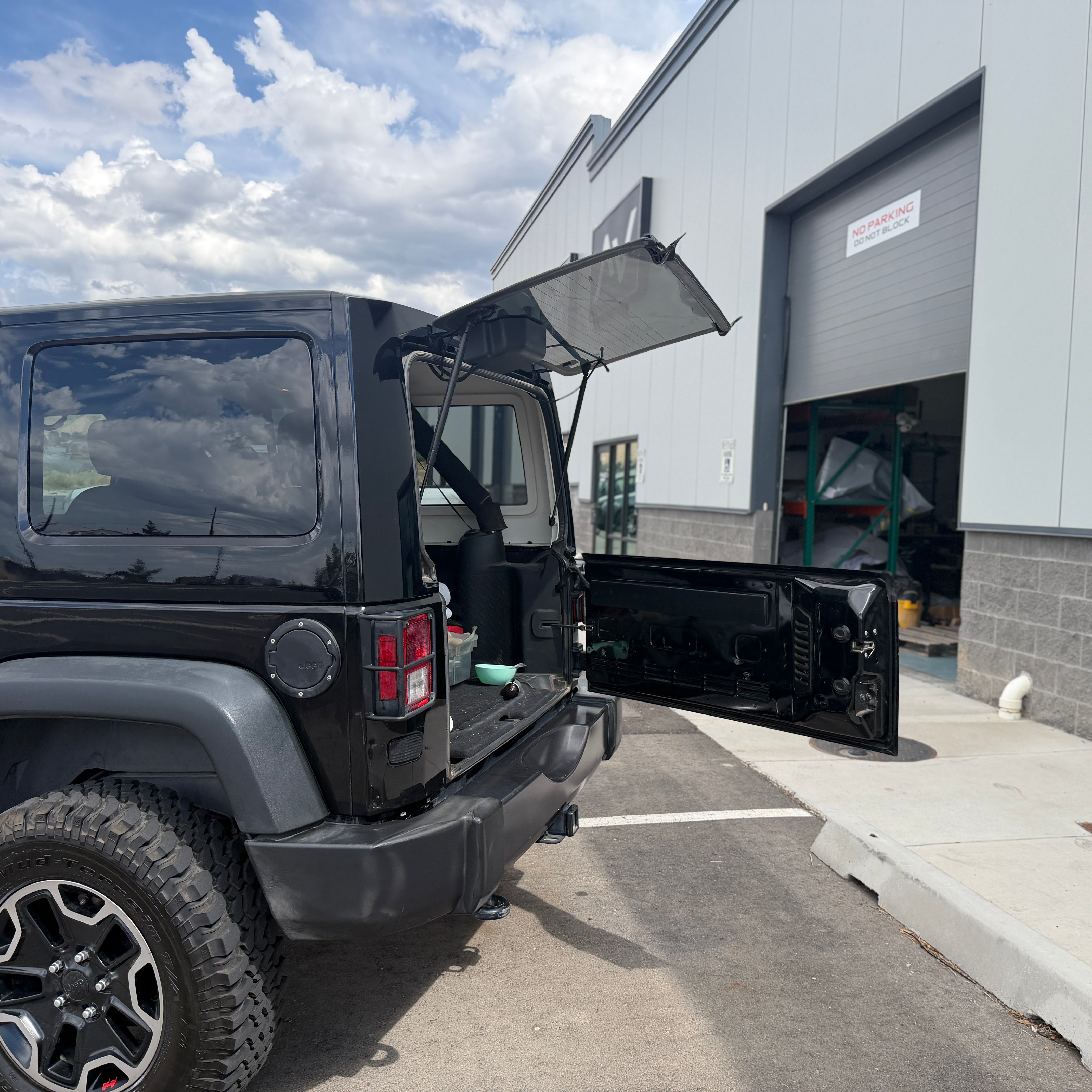 2017 Jeep Wrangler Unlimited Black Bear Edition