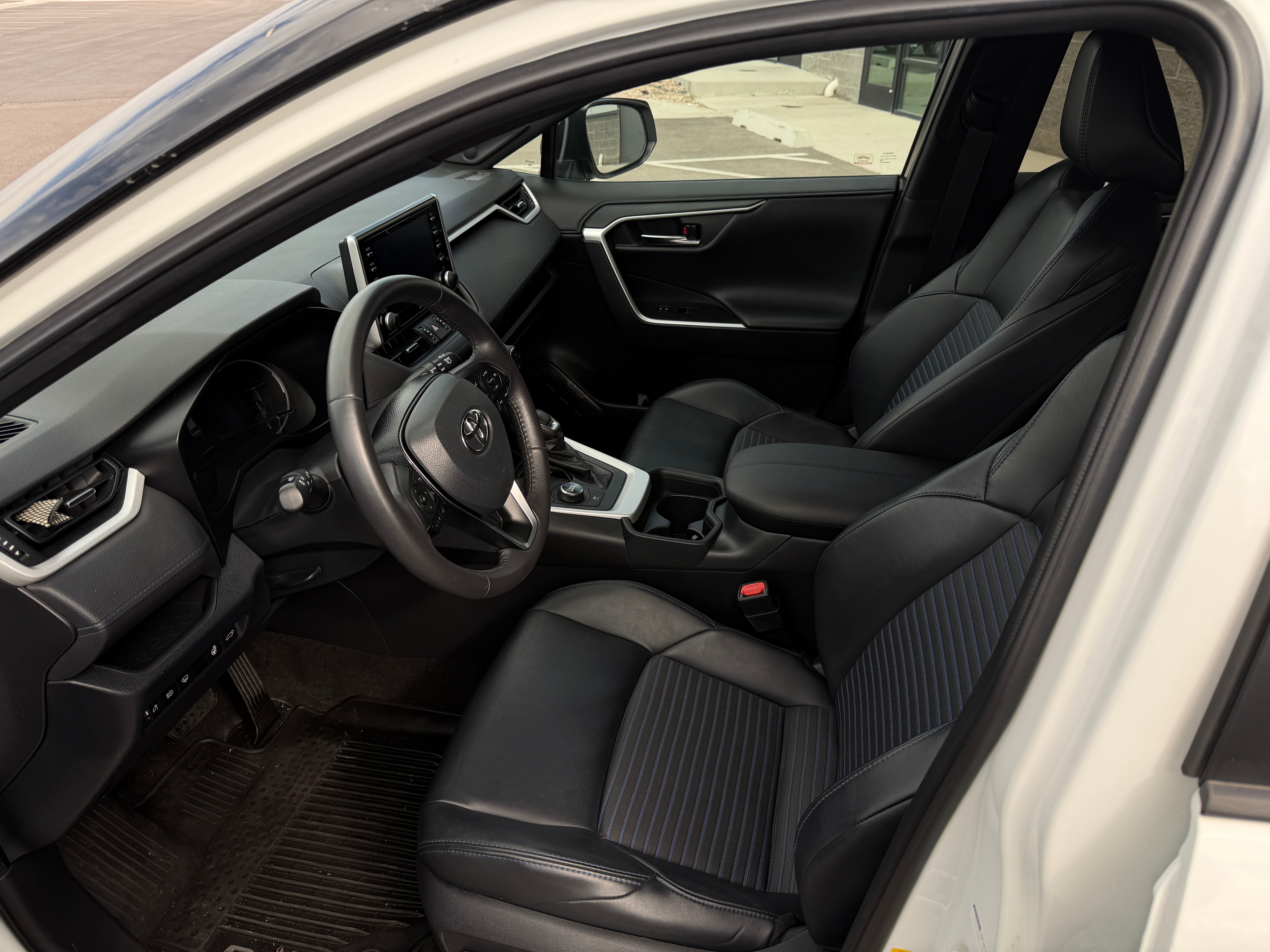 SOLD - 2020 Toyota Rav4 XSE AWD Hybrid