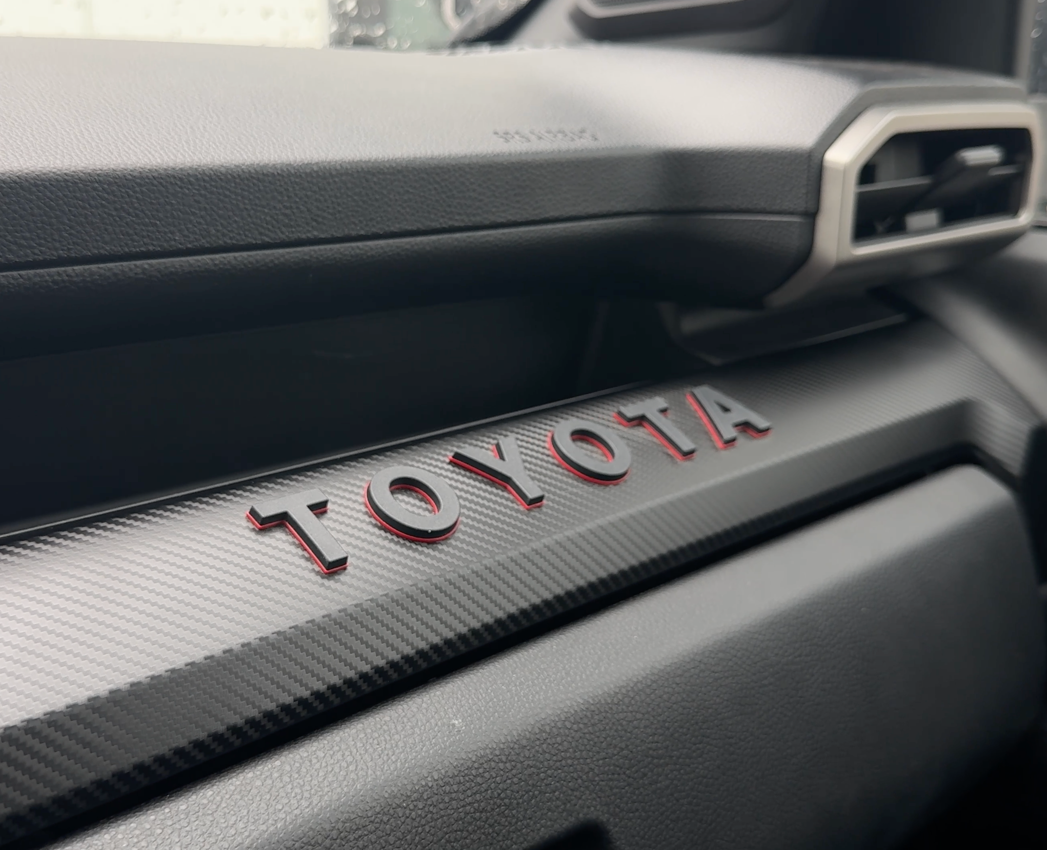 Heritage Dash Garnish for 2024+ Tacoma