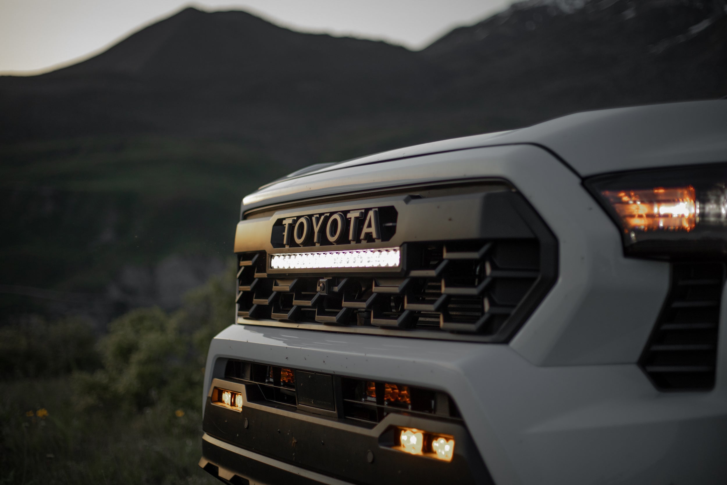 Genuine OEM TRD Pro Complete Grille Kit for 2024+ Tacoma