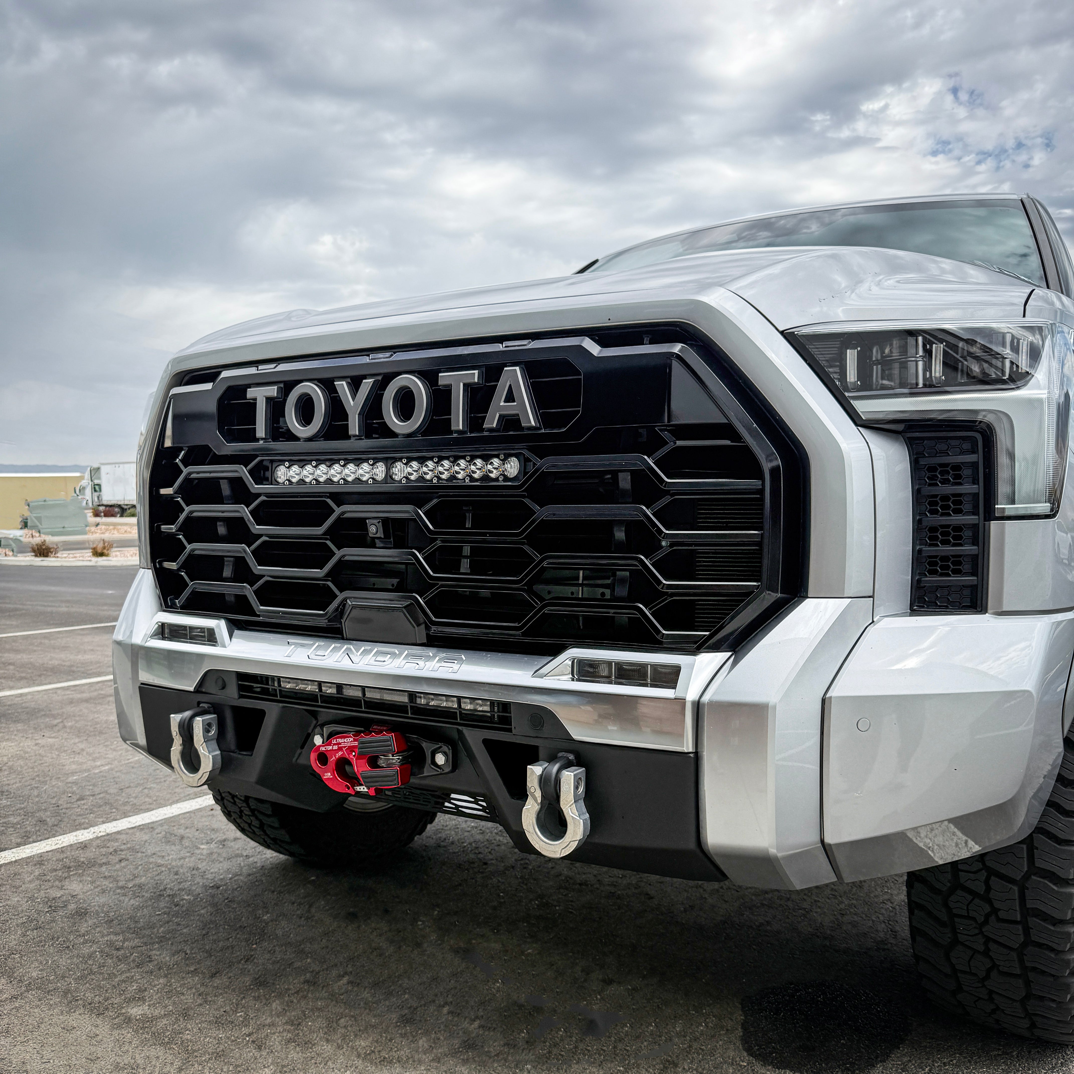 Gloss Black OEM TRD Pro Grille for 2022+ Tundra