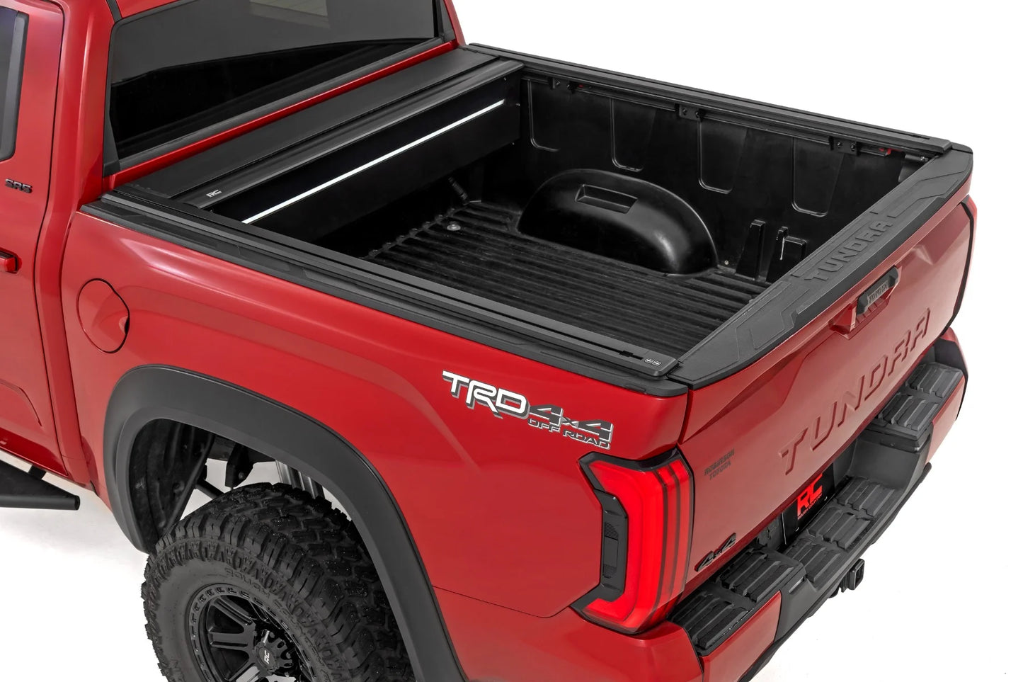 Power Retractable Bed Cover with T-Slots for Bed Racks