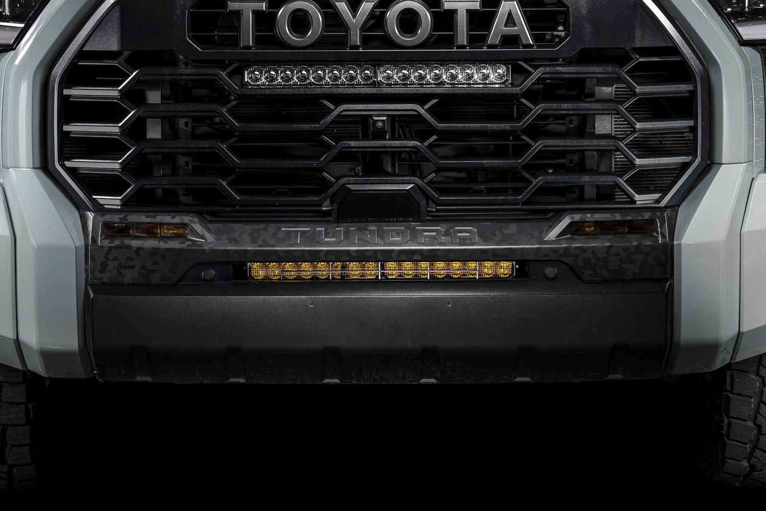 Stealth Bumper Lightbar Kit for 2022-2026 Toyota Tundra