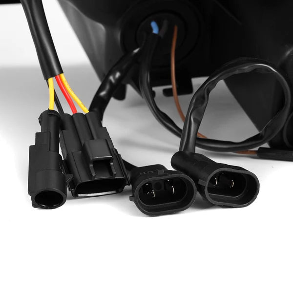 16-23 Toyota Tacoma MK II LUXX-Series LED Projector Headlights Alpha-Black