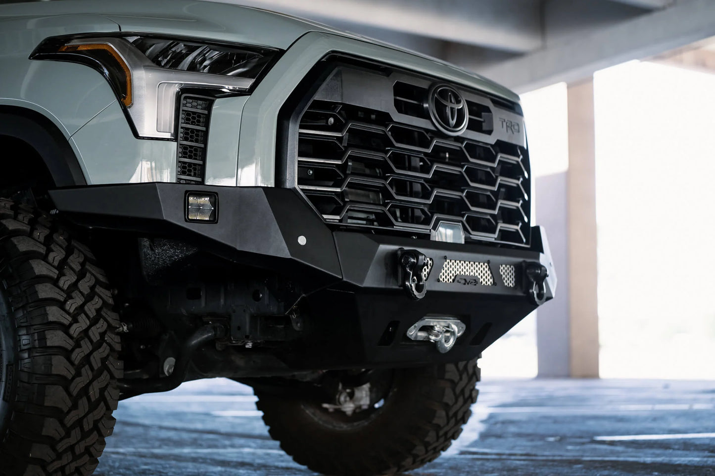 DV8 Steel Winch Front Bumper - MTO Series 2022+ Tundra