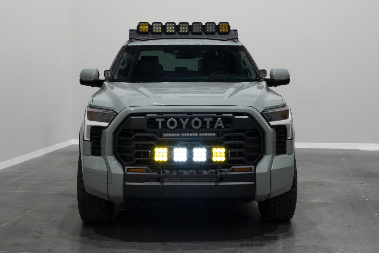 SS5 Grille CrossLink Lightbar Kit for 2022-2026 Toyota Tundra
