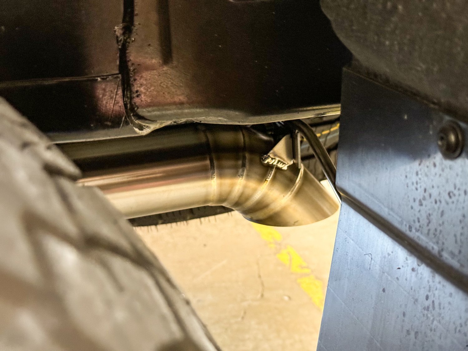 NYTOP Axle Dump Exhaust for Lexus GX550