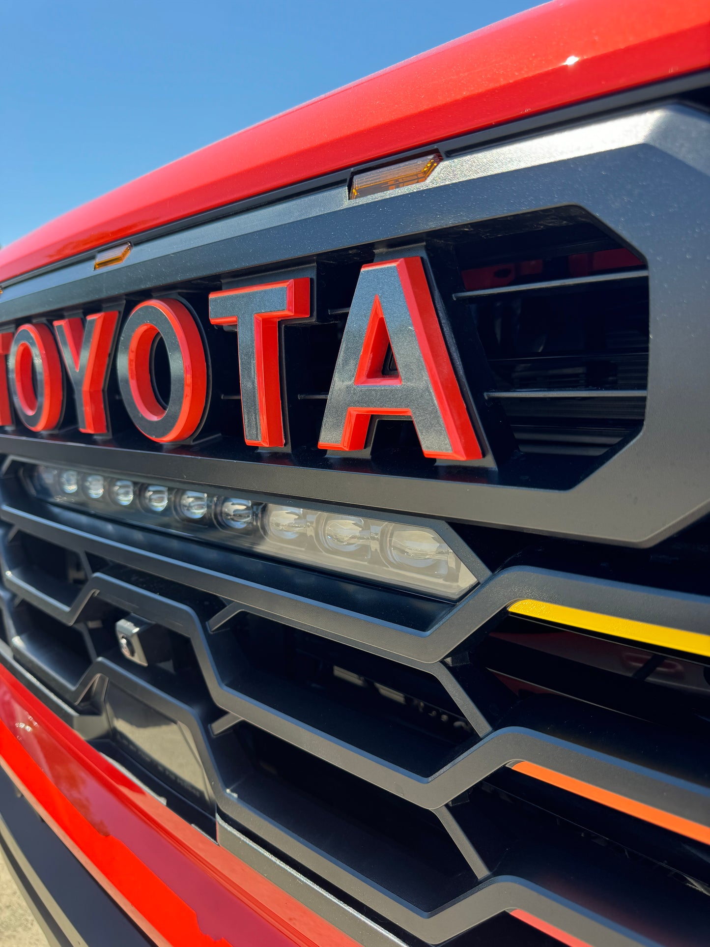 TOYOTA Emblem Blackout Vinyl for 22+ Tundra Pro Grille