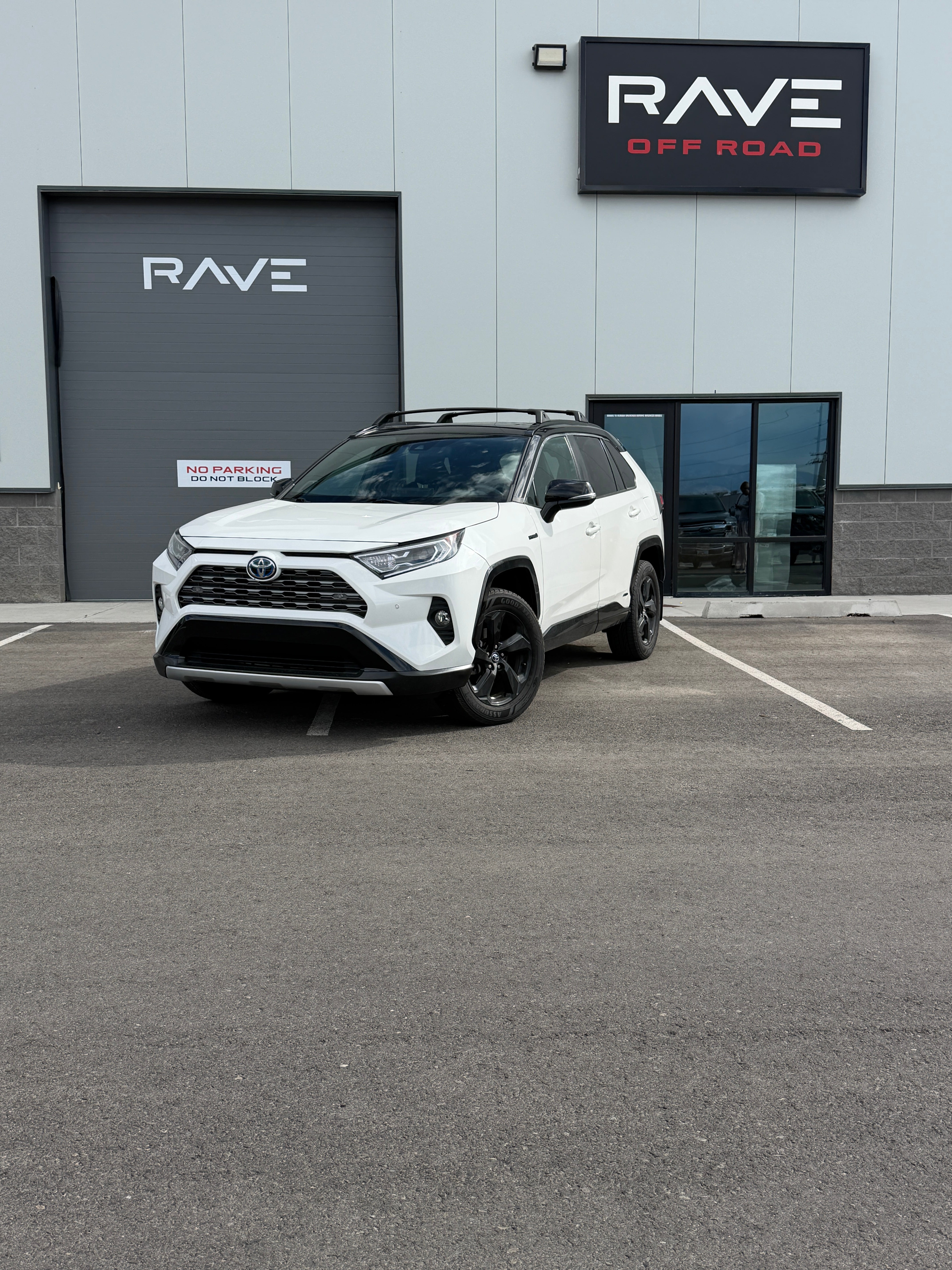 SOLD - 2020 Toyota Rav4 XSE AWD Hybrid