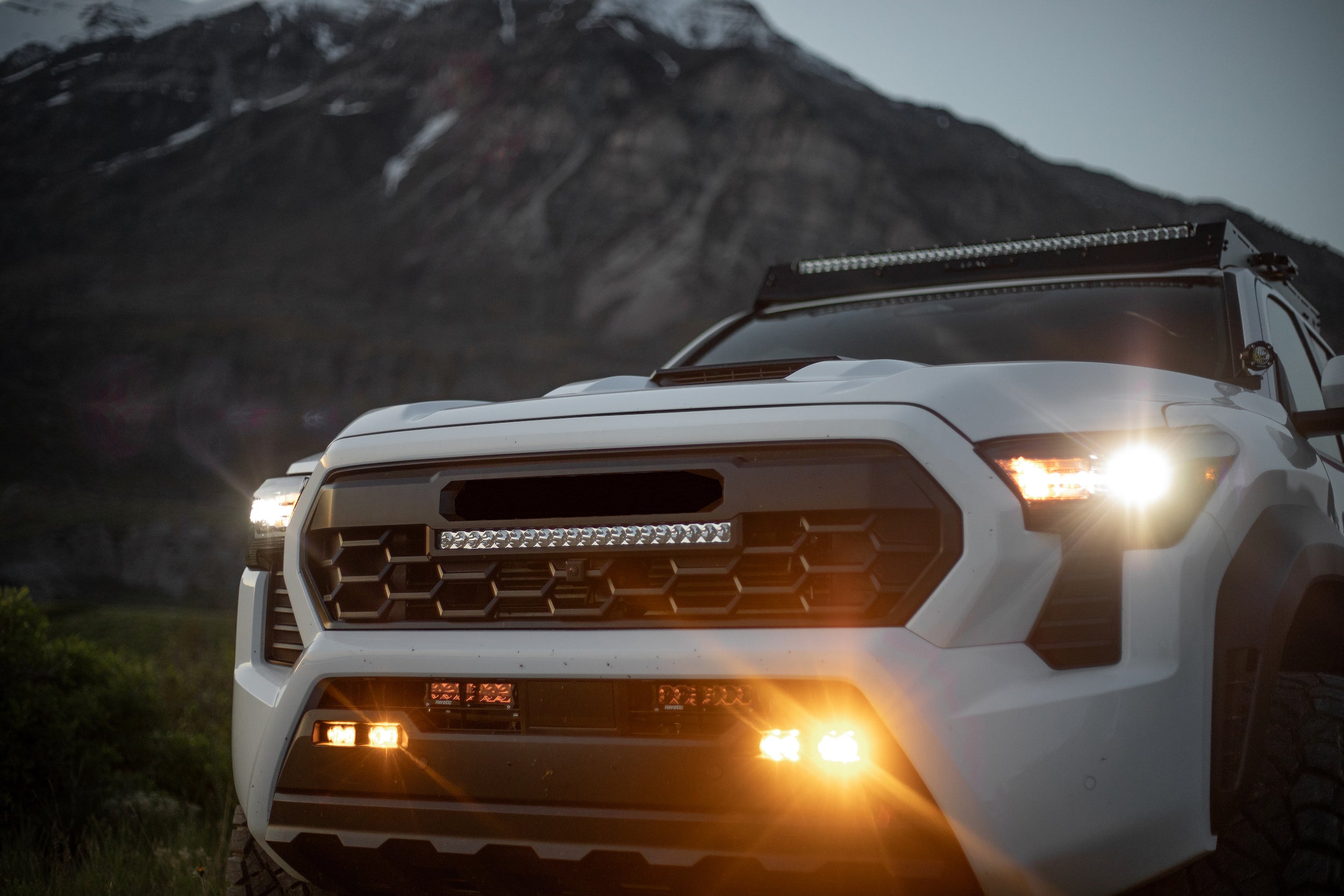 Complete Grille Kit for 2024+ Tacoma