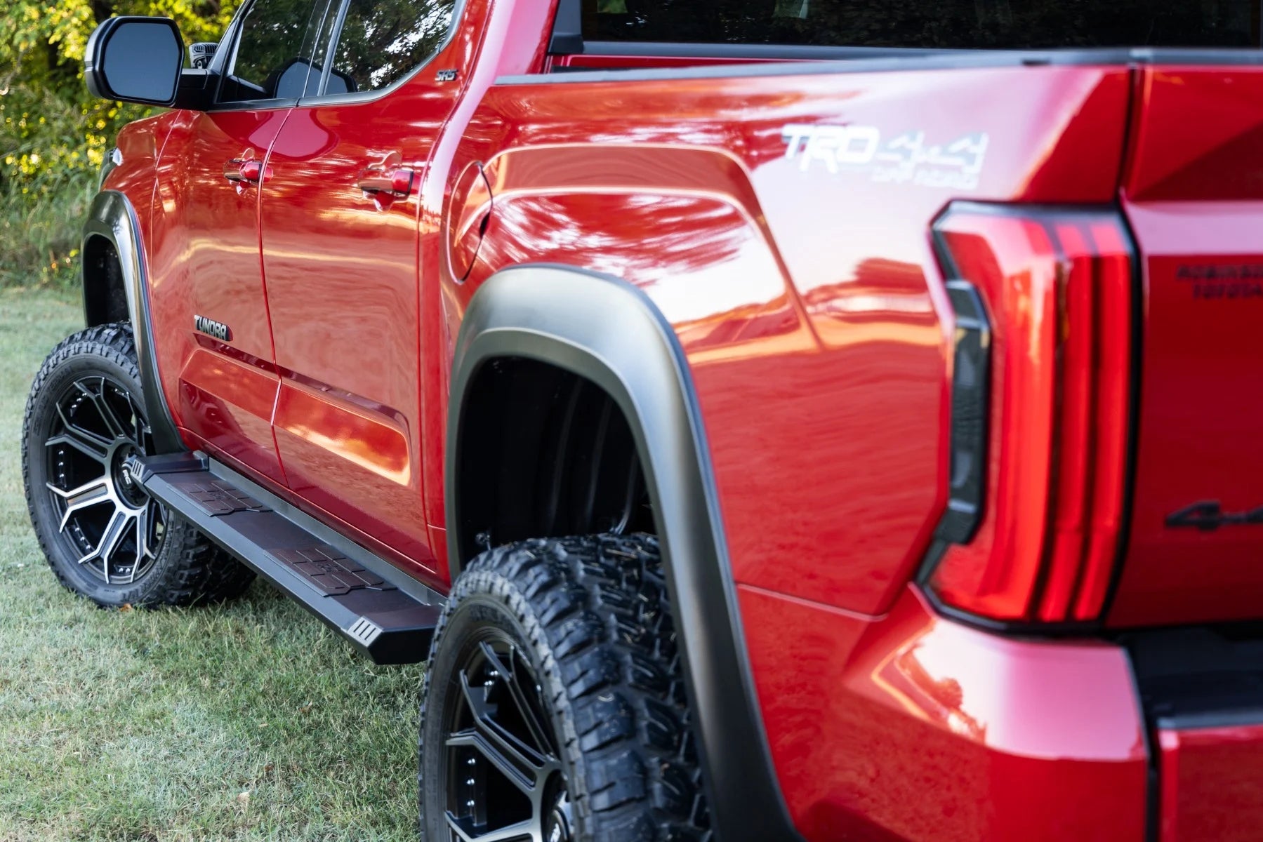 Heavy Duty Aluminum Running Boards for 2022+ Tundra