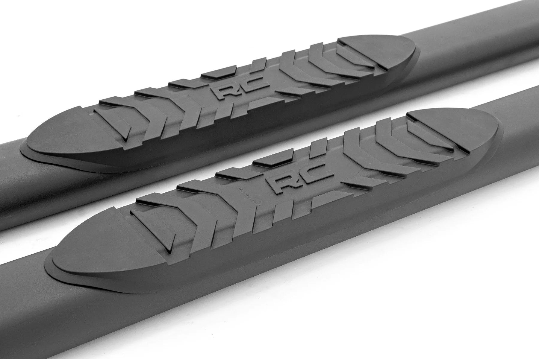 Oval Nerf Step Double Cab | Black | Toyota Tacoma 2WD/4WD (2005-2023)